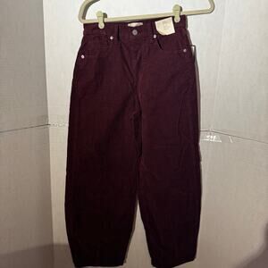 NWT Universal Thread Easy Barrel Leg Courdoroy